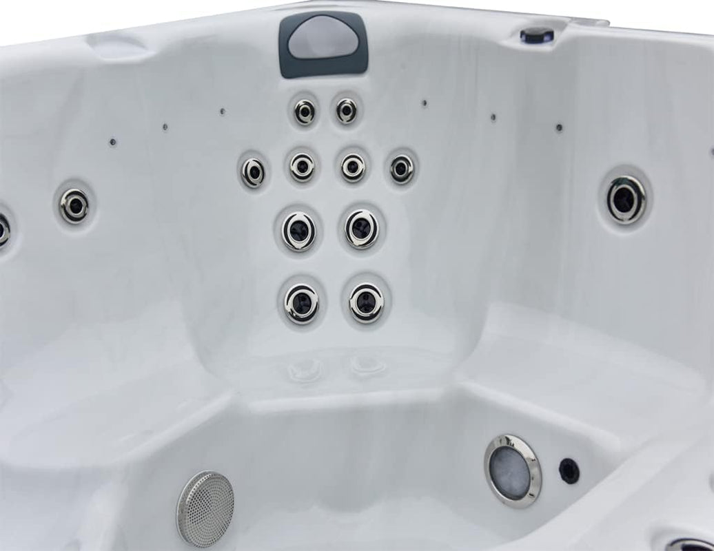 COSMO+ 6 SEAT HOT TUB 32AMP with LOUNGER AMERICAN BALBOA SPA MUSIC LIGHTS