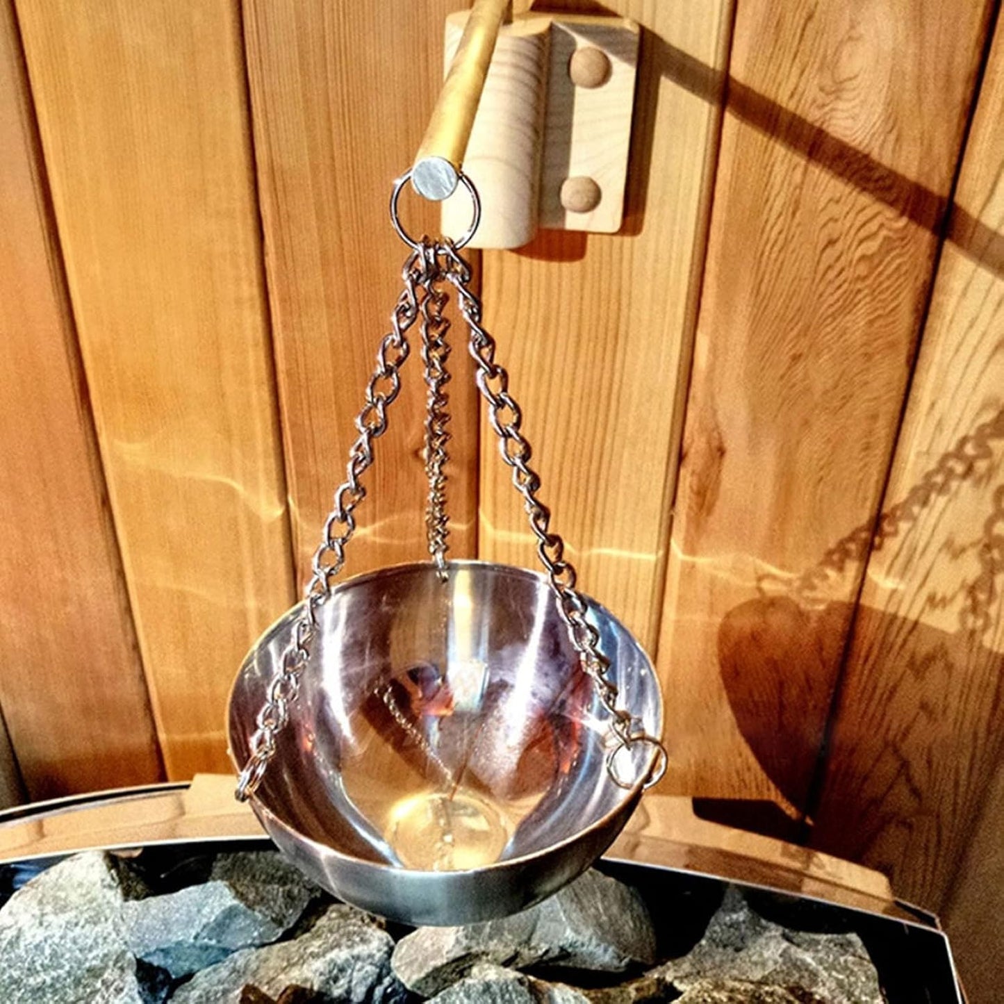 Sauna Aroma Bowl, Stainless Steel SPA Essential Oil Bowl with Wood Plate and Screws, Aromatherapy Oil Cup Sauna Suitable for Traditional Sauna (Small)
