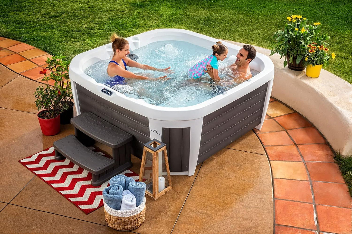 Happy 25 Lounge Plug & Play 13 Amp 5 Person Hot Tub - USA Made, Gecko Control, Full Insulation