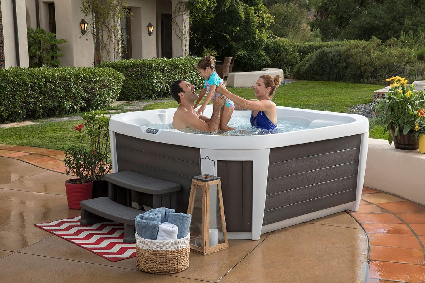 Happy 25 Lounge Plug & Play 13 Amp 5 Person Hot Tub - USA Made, Gecko Control, Full Insulation