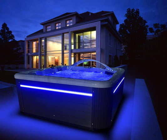 MAYA+ 5 SEAT HOT TUB 32AMP TWIN LOUNGER AMERICAN BALBOA MUSIC LIGHTS